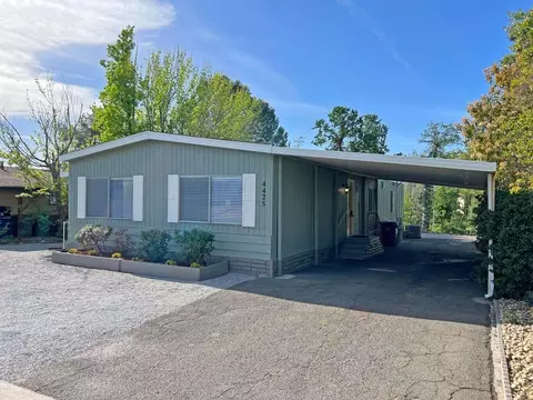 4425 White River Dr, Redding, CA 96003