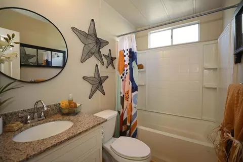 4425 White River Dr, Redding, CA 96003 photo 9