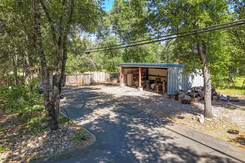 20932 Old 44 Dr, Redding, CA 96003 photo 29