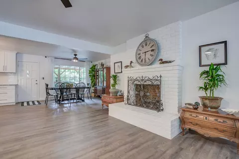 1666 Willis St, Redding, CA 96001 photo 8
