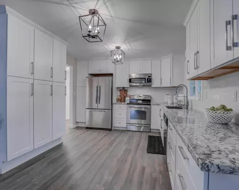 1666 Willis St, Redding, CA 96001 photo 10