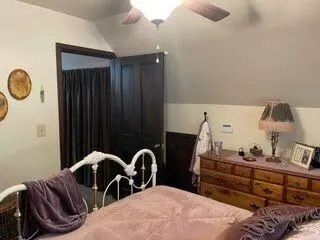 Bedroom - 45087 Pine Shadows Rd, Mcarthur, CA 96056 photo 4 of 4