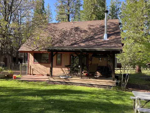 45087 Pine Shadows Rd, Mcarthur, CA 96056
