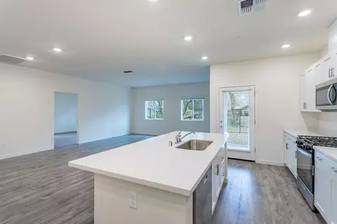 3730 Ginny Ct, Redding, CA 96001 photo 8