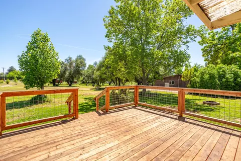 Exterior - 12565 Encanto Way, Redding, CA 96003 photo 2 of 8