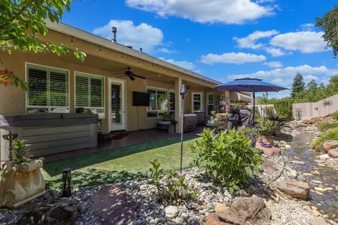 4256 Hazelwood Ct, Redding, CA 96001 photo 31