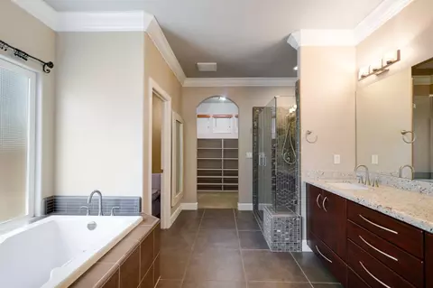4256 Hazelwood Ct, Redding, CA 96001 photo 21