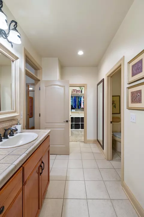 699 Casa Buena St, Redding, CA 96003 photo 36