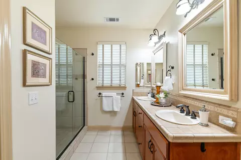 699 Casa Buena St, Redding, CA 96003 photo 33