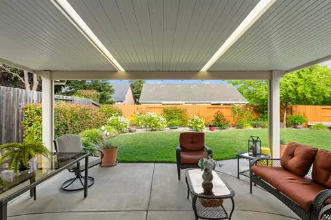 699 Casa Buena St, Redding, CA 96003 photo 46