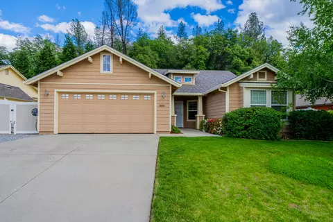 3896 Craftsman Ave, Shasta Lake, CA 96019