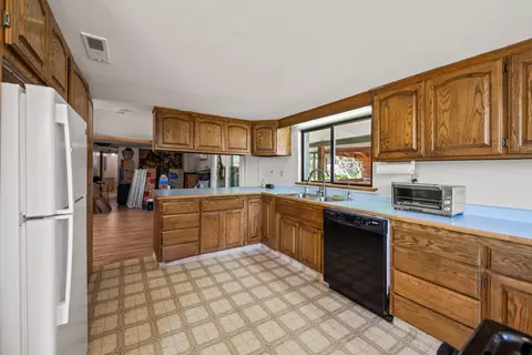 13810 Schole Dr, Redding, CA 96003 photo 11