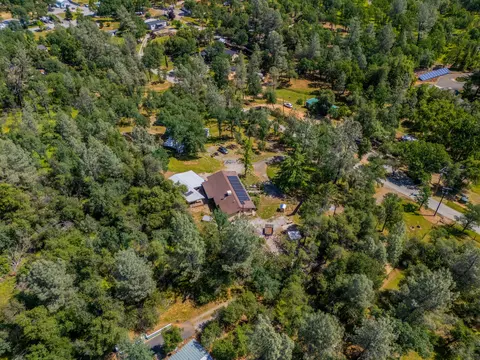 13810 Schole Dr, Redding, CA 96003 photo 71