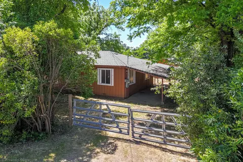 3760 Dupont St, Anderson, CA 96007