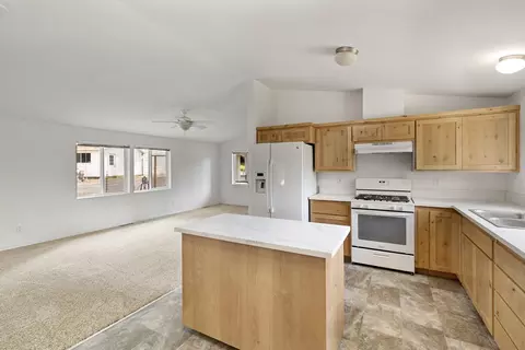 14935 Oak Run Rd, Oak Run, CA 96069 photo 11