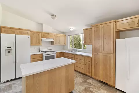 14935 Oak Run Rd, Oak Run, CA 96069 photo 10