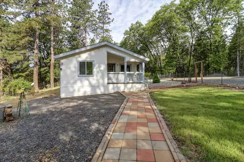 14935 Oak Run Rd, Oak Run, CA 96069 photo 28