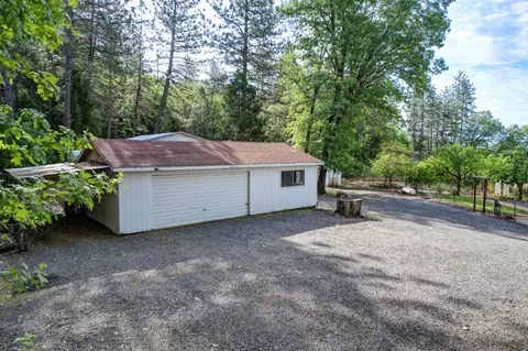 14935 Oak Run Rd, Oak Run, CA 96069 photo 23