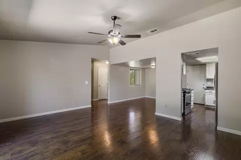 857 Monarch Ct, Redding, CA 96003 photo 4