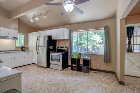 12 Billys Peak Dr, Trinity Center, CA 96091 photo 8