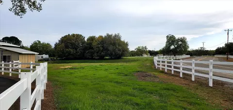 11970 Happy Trails Dr, Red Bluff, CA 96080 photo 12