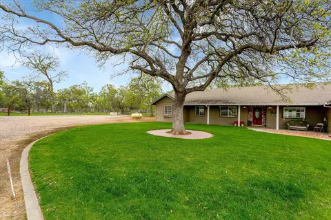 11970 Happy Trails Dr, Red Bluff, CA 96080 photo 5