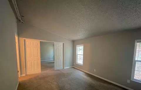 17772 Peterson, Redding, CA 96003 photo 9