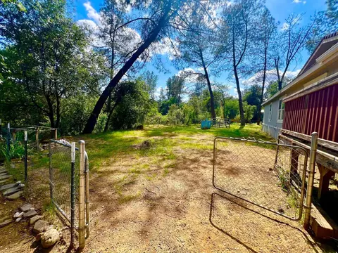 17772 Peterson, Redding, CA 96003 photo 17