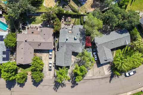 View/Area - 1855 Wisconsin Ave, Redding, CA 96001 photo 13 of 14