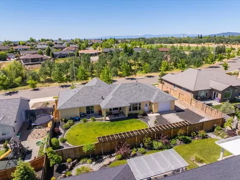 View/Area - 342 Reddington Dr, Redding, CA 96003 photo 6 of 6