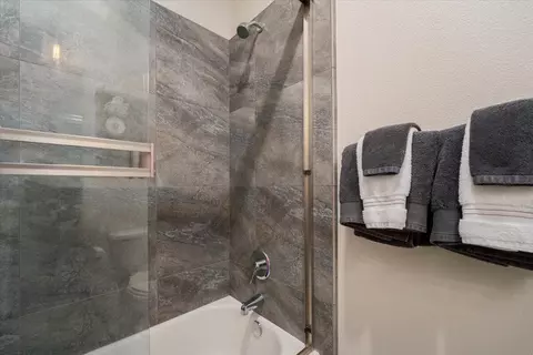 Bath - 342 Reddington Dr, Redding, CA 96003 photo 8 of 8