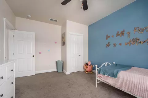 Bedroom - 342 Reddington Dr, Redding, CA 96003 photo 5 of 7