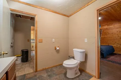 2004 Gus Hawk Rd, Big Bend, CA 96011 photo 14