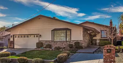 3045 Stratford Ave, Redding, CA 96001