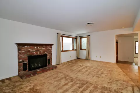 3045 Stratford Ave, Redding, CA 96001 photo 5