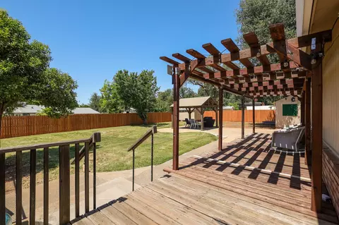 3242 School St, Redding, CA 96002 photo 21