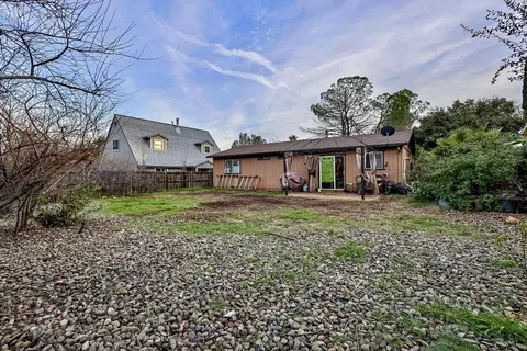 1786 Lazelle Ct, Redding, CA 96002 photo 12