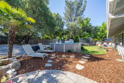 1244 Edgewood Dr, Redding, CA 96003 photo 24