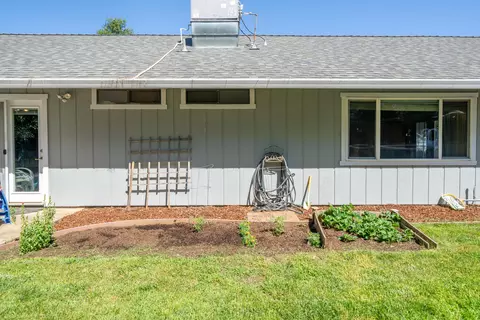 1244 Edgewood Dr, Redding, CA 96003 photo 29