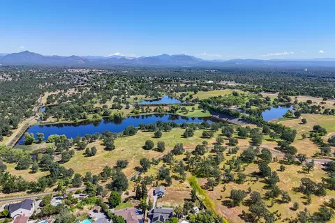 1244 Edgewood Dr, Redding, CA 96003 photo 35