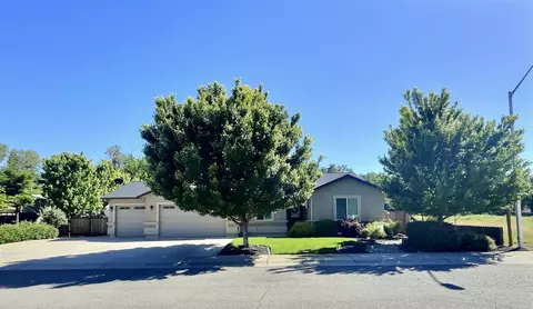 3331 Glenrock Way, Redding, CA 96001