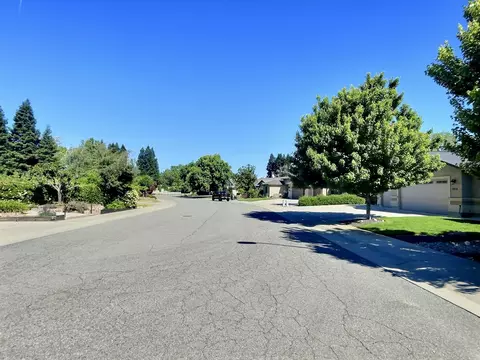 View/Area - 3331 Glenrock Way, Redding, CA 96001 photo 1 of 2