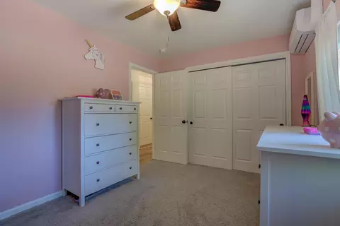 Bedroom - 25515 Glenburn Rd, Fall River Mills, CA 96028 photo 6 of 10