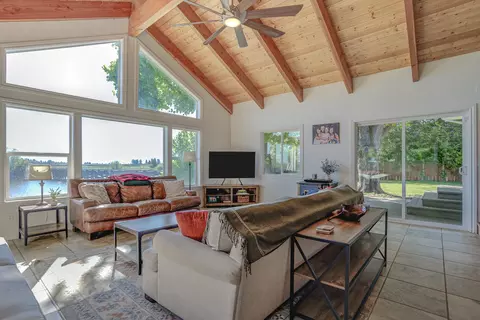 Living - 25515 Glenburn Rd, Fall River Mills, CA 96028 photo 2 of 4