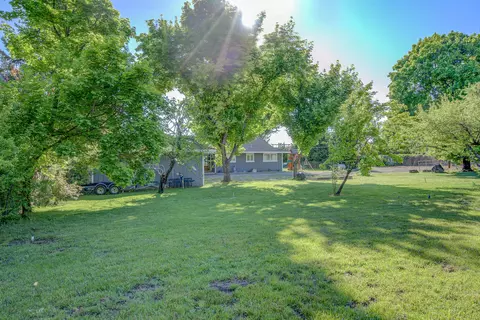 Exterior - 25515 Glenburn Rd, Fall River Mills, CA 96028 photo 6 of 15