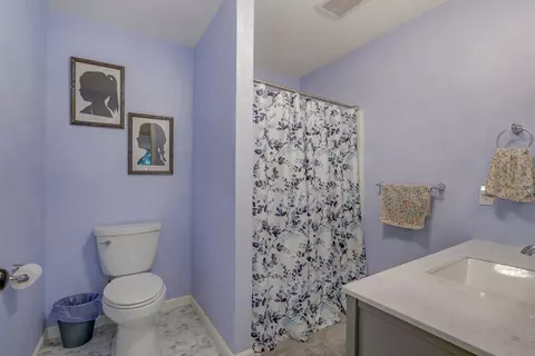 Bath - 25515 Glenburn Rd, Fall River Mills, CA 96028 photo 5 of 6