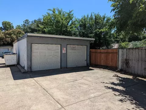 2056 Victor Ave, Redding, CA 96002 photo 7