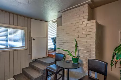 Entry Way - 1488 Riviera Dr, Redding, CA 96001 photo 3 of 3