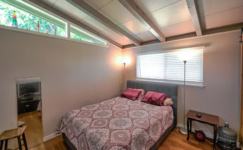 Bedroom - 1488 Riviera Dr, Redding, CA 96001 photo 1 of 4