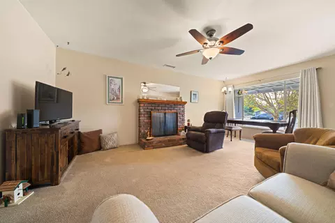 510 Berrendos Ave, Red Bluff, CA 96080 photo 5